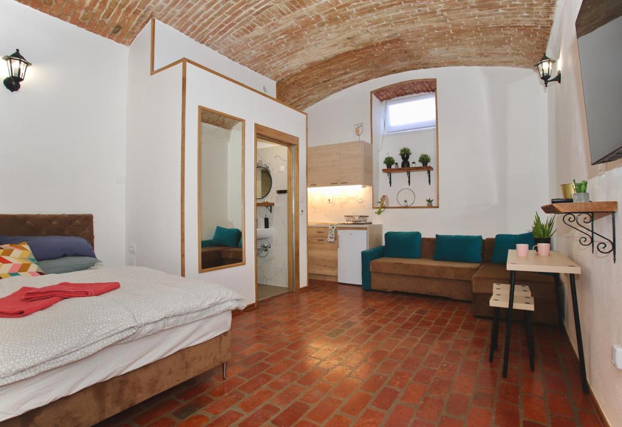 Podroom Apartments ليوبليانا المظهر الخارجي الصورة